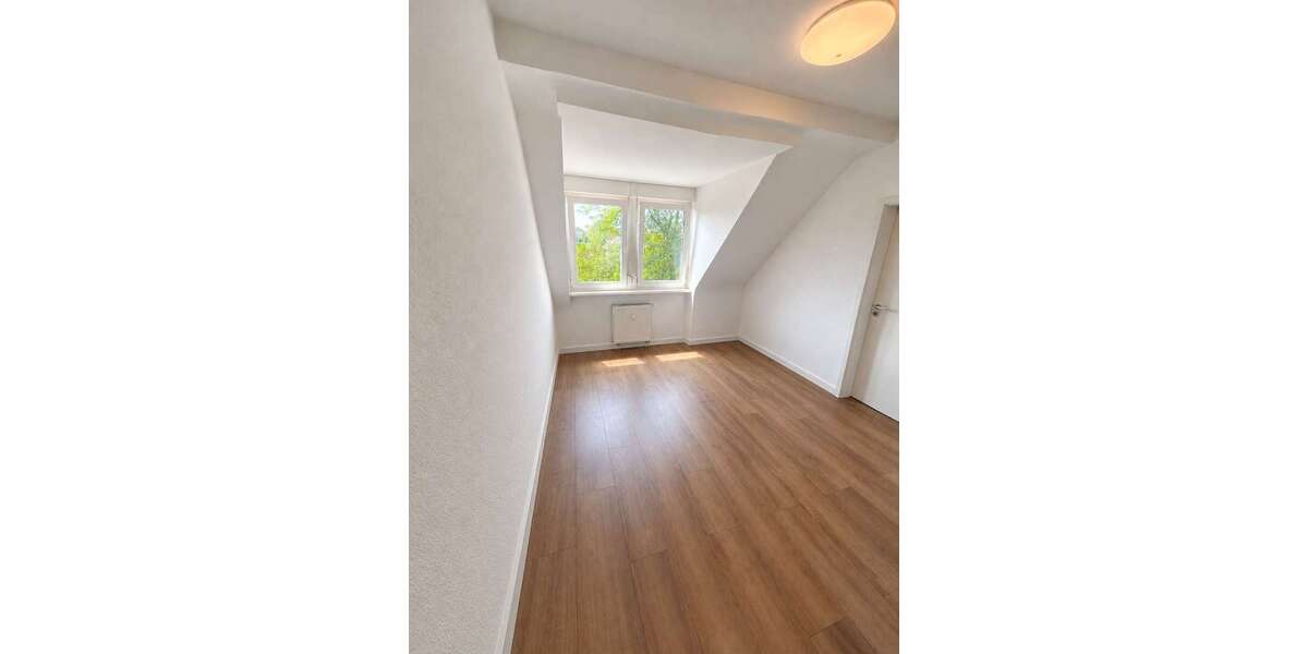 Etagenwohnung Ludwigshafen a. Rhein Nord-Hemshof - 2 Zimmer, 31 m&sup2;, 600&euro; | Angebot:27111654