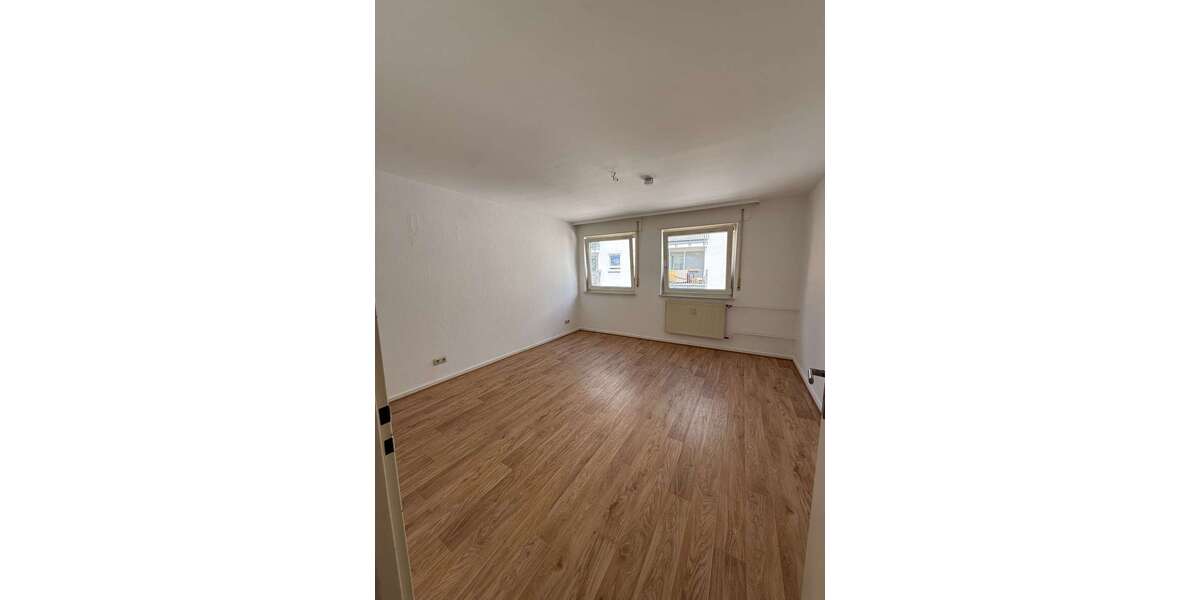 Etagenwohnung Ludwigshafen - 2 Zimmer, 59 m&sup2;, 565&euro; | Angebot:27018202