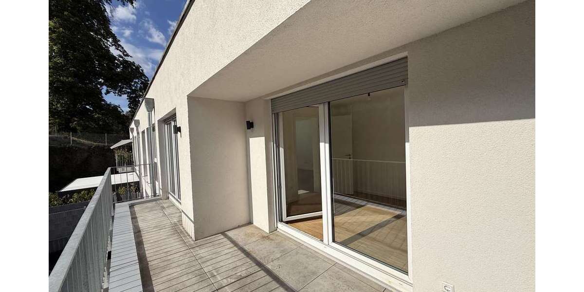 Etagenwohnung Weinheim - 4 Zimmer, 122 m&sup2;, 1.495&euro; | Angebot:27213294