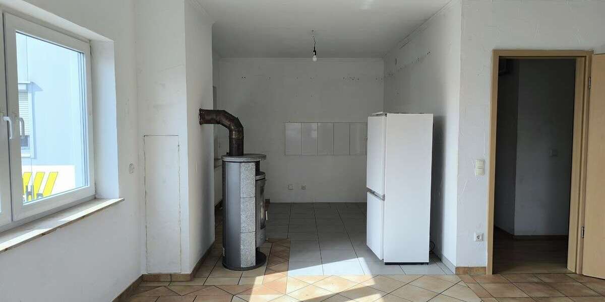 Etagenwohnung Bensheim - 3 Zimmer, 96 m&sup2;, 1.200&euro; | Angebot:27419902