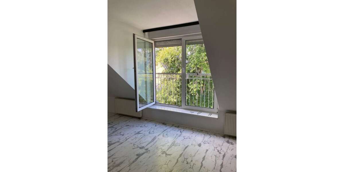 Etagenwohnung Mannheim Käfertal - 1 Zimmer, 96 m&sup2;, 1.050&euro; | Angebot:27349910