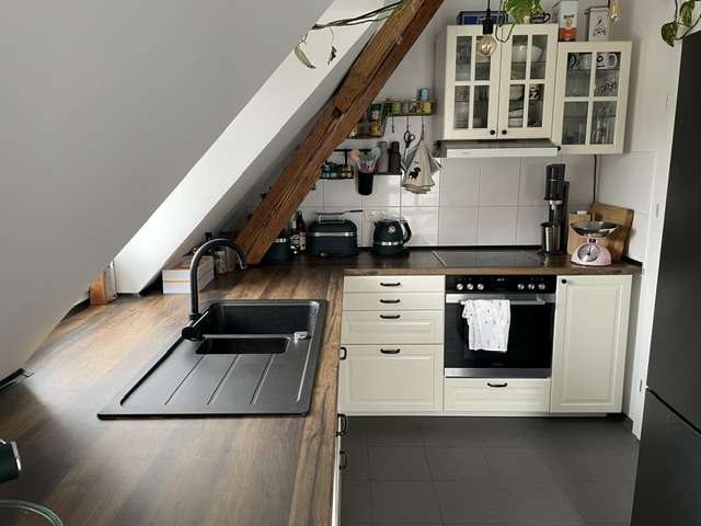 Etagenwohnung Mannheim Seckenheim - 2 Zimmer, 85 m&sup2;, 940&euro; | Angebot:27342013