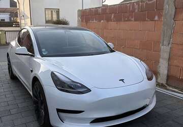 Tesla Model 3 53.000 km 25.999 &euro; Ludwigshafen am Rhein 67069