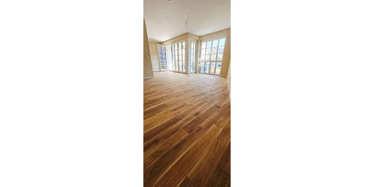 Etagenwohnung Gönnheim - 4 Zimmer, 146 m&sup2;, 2.190&euro; | Angebot:25812356